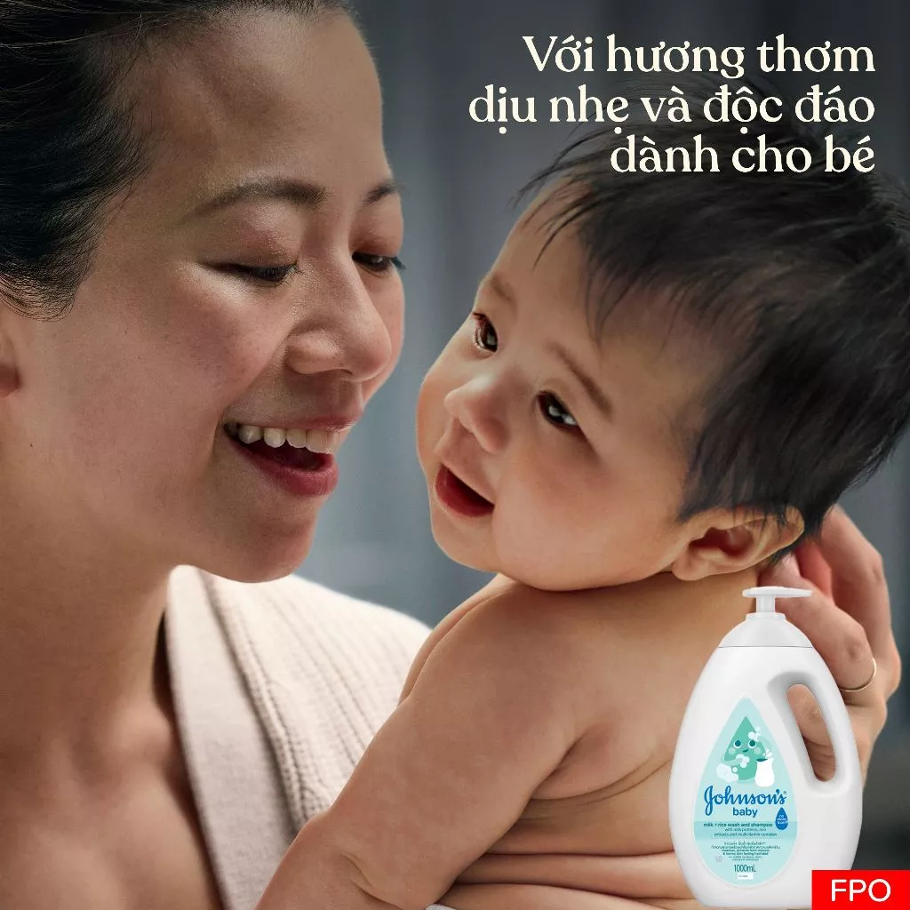  Sữa tắm Johnson's Baby chứa sữa và gạo 1000ml 