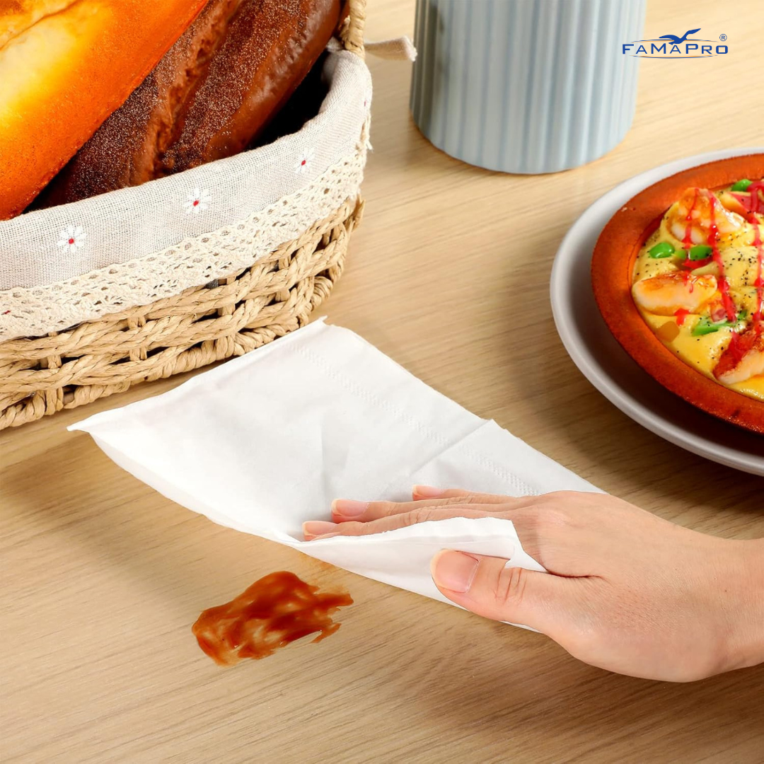 Khăn giấy cao cấp Famapro Paper Tissue (Hình trụ) 