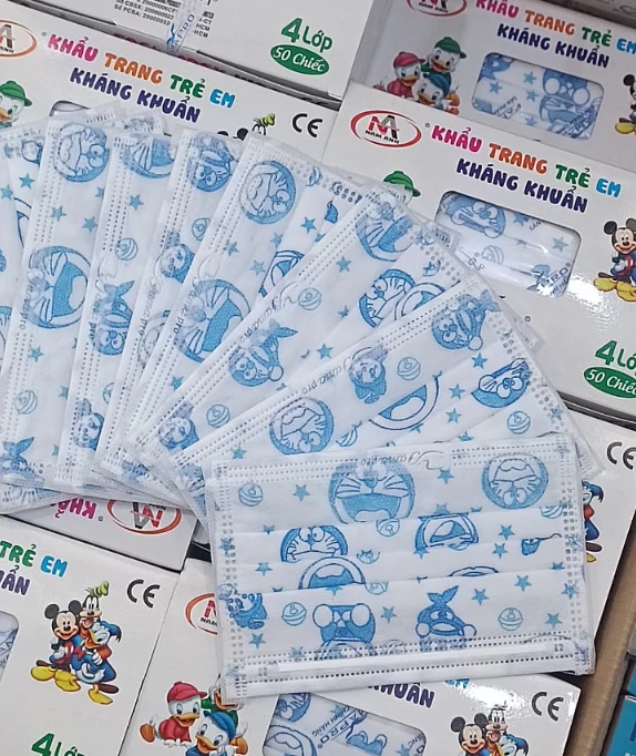  Khẩu trang y tế trẻ em 3-4 lớp Famapro MAX KIDS 50 cái/hộp (bé 15-30kg) 