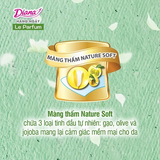  Băng vệ sinh Diana hằng ngày Le Parfum hương nhài Ả Rập thanh khiết 20 miếng 