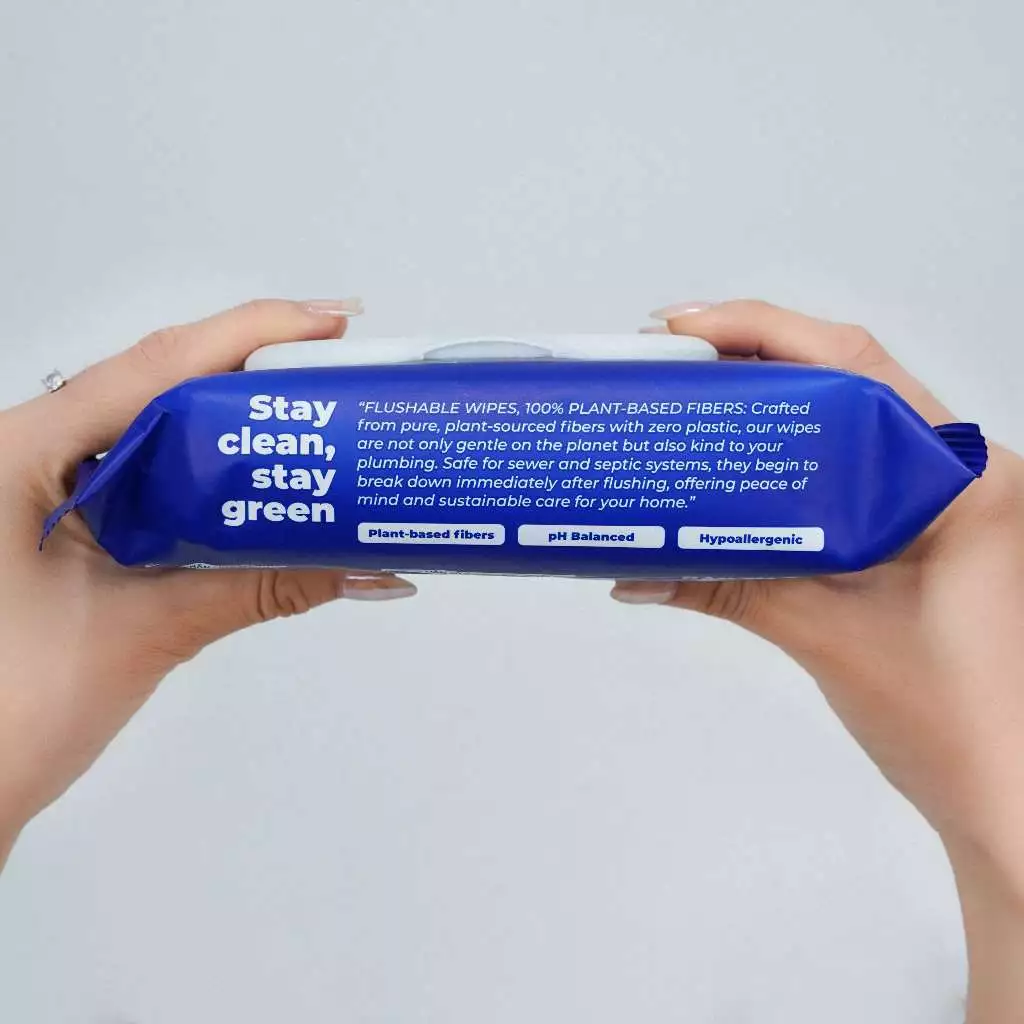  Khăn ướt đi toilet có thể xả trong bồn cầu Flushable EcoWipes gói 60 tờ hương tự nhiên 