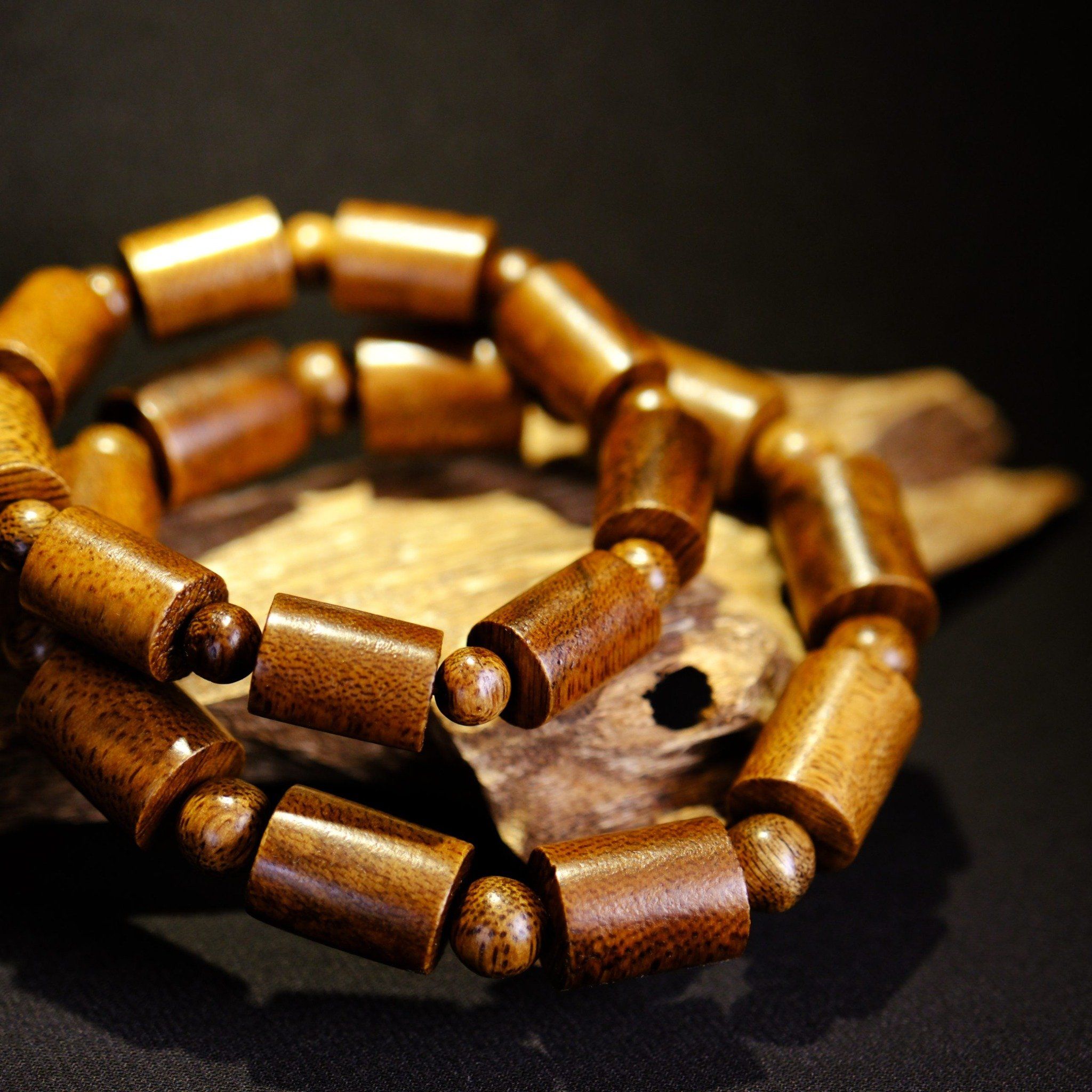  Vòng tay Trầm hương Như Ý đốt trúc – 10 ly 