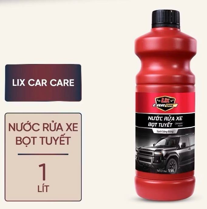  Nước rửa xe bọt tuyết 1L Lix car care , sạch khô nhanh, bảo vệ màu sơn, giúp lớp sơn sáng bóng 