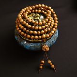  Vòng Trầm hương Như Ý 108 hạt – 8 ly + Charm hoa sen 