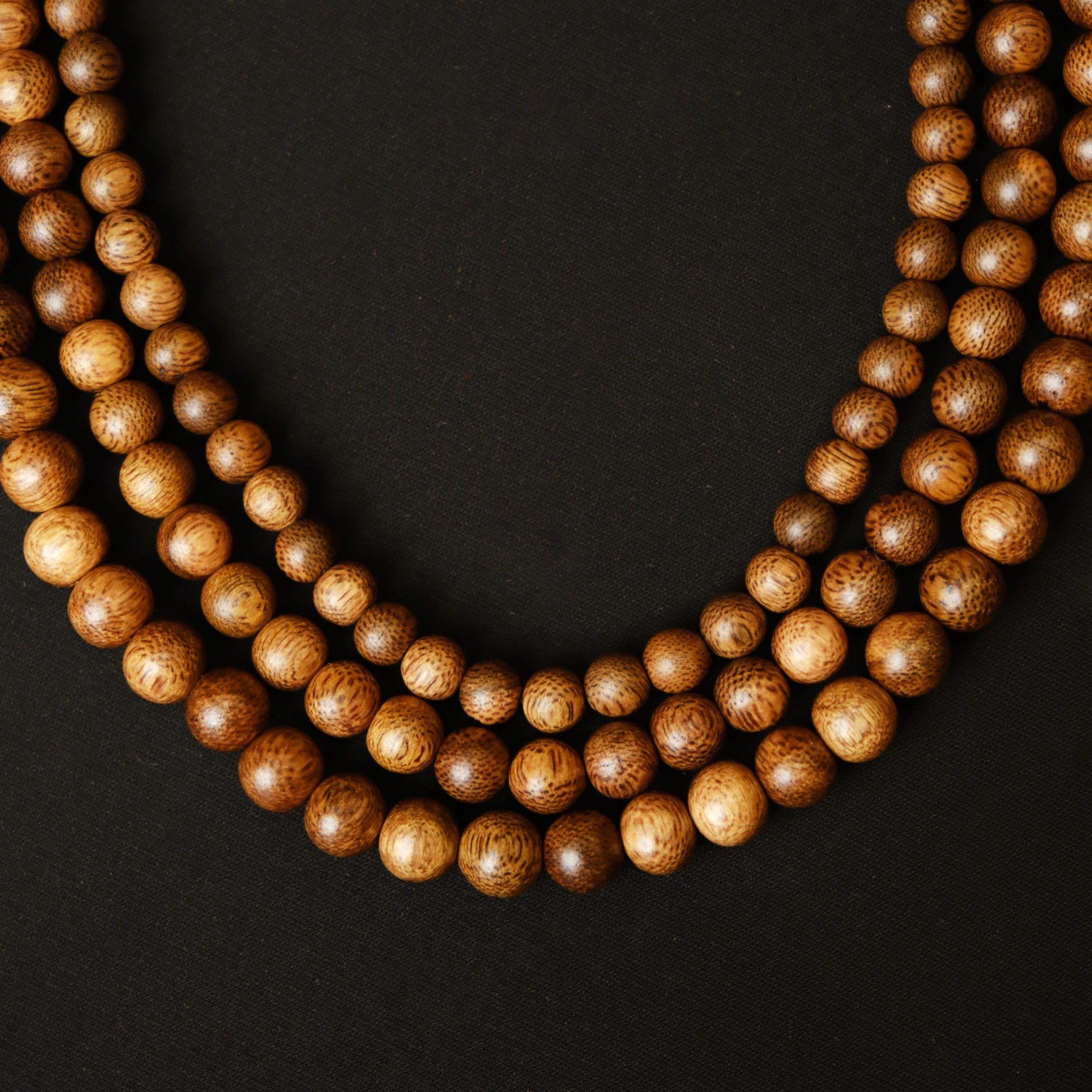  Vòng Trầm hương Như Ý 108 hạt – 8 ly 