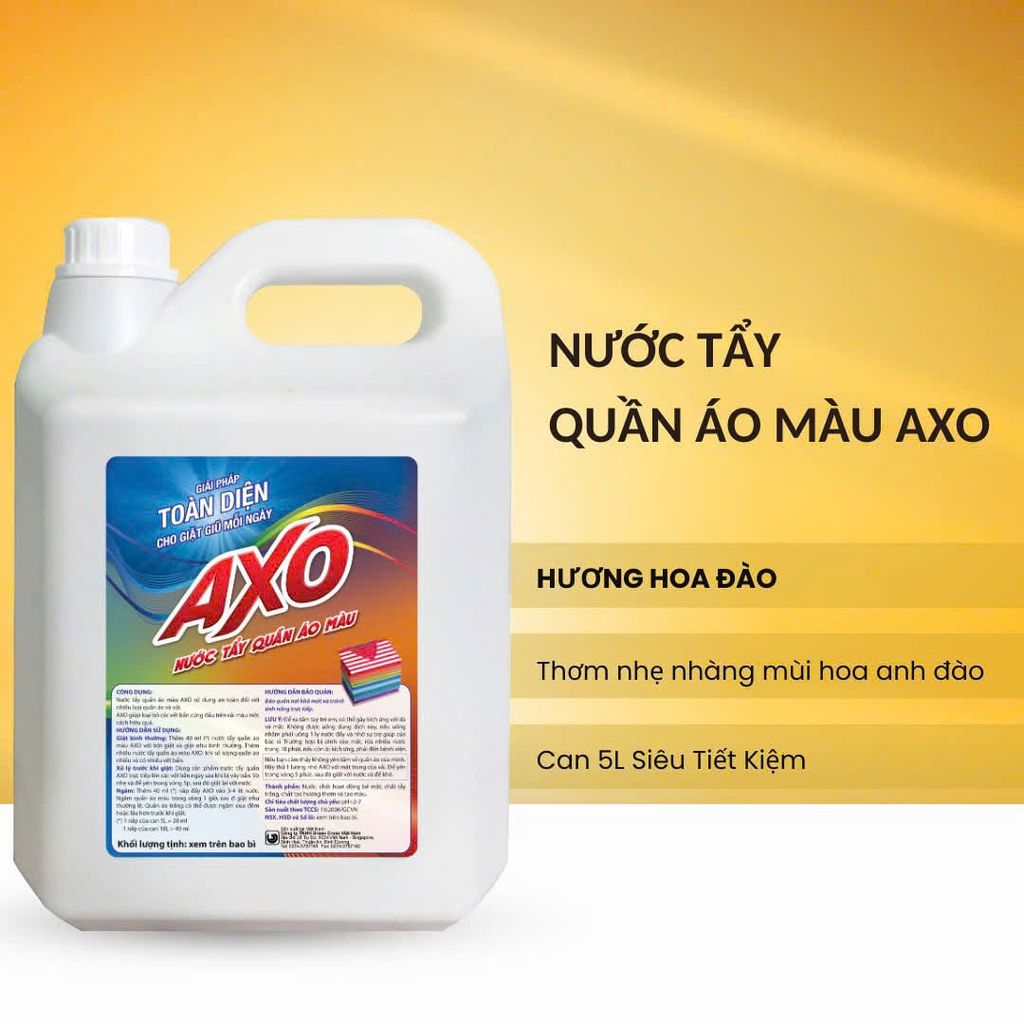  Nước tẩy quần áo màu Axo 5L tẩy sạch các vết bẩn trên quần áo màu như Cafe, Cari, dầu nhớt, vết mực, vết bút bi mà không làm bay màu quần áo. 