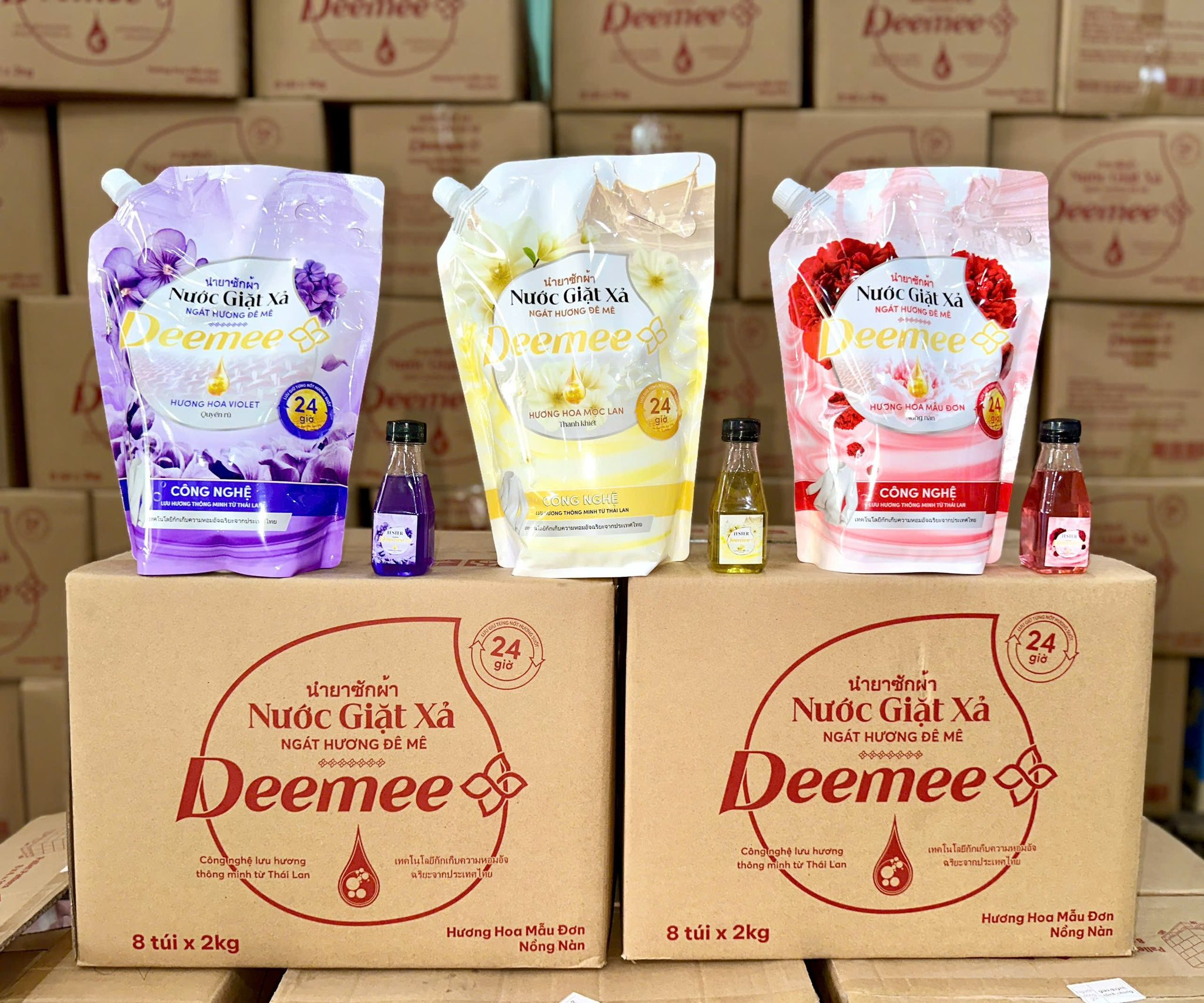  Nước Giặt Xả Deemee 2kg 