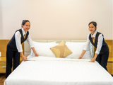  Nhân viên dọn dẹp khách sạn 