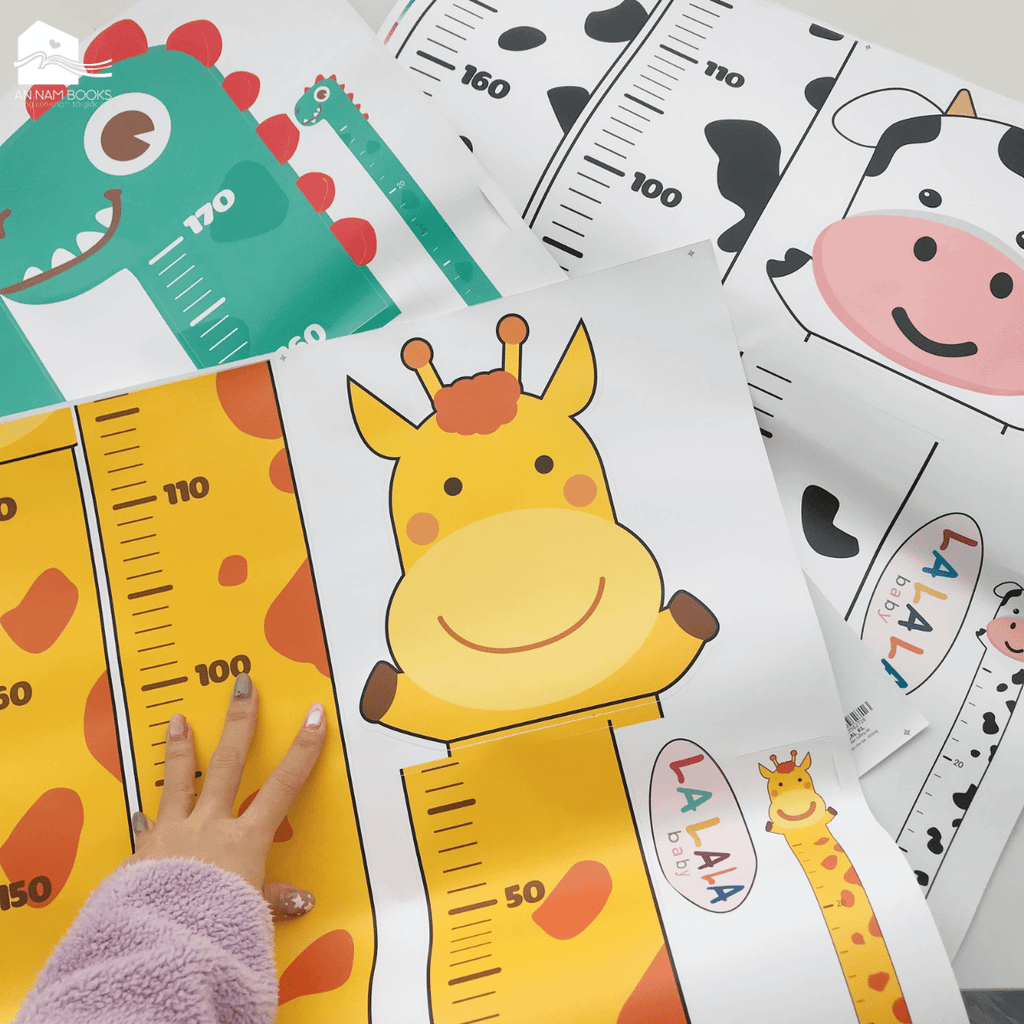  Decal dán tường đo chiều cao cho bé - Hình con vật đáng yêu 