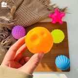  Đồ chơi - Bóng xúc giác giúp phát triển xúc giác, thị giác, thính giác cho bé (Bán lẻ 6 mẫu) 