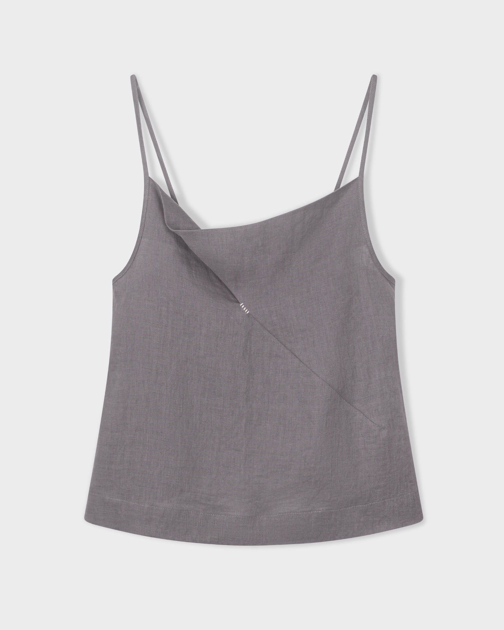 áo dây linen thêu tay xếp nếp độc đáo-chính diện mặt trước