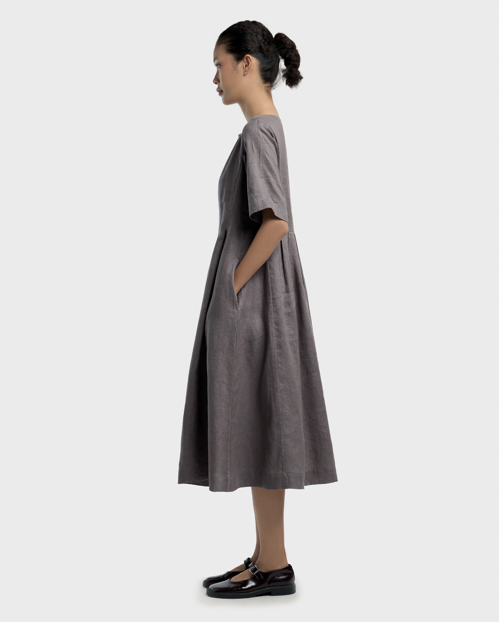 Đầm Linen Nếp Cẩm