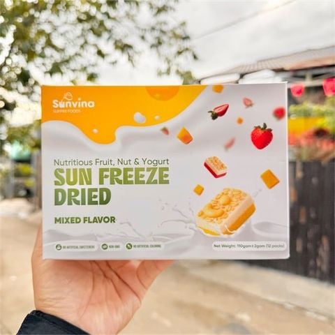 Sữa chua trái cây hạt dinh dưỡng