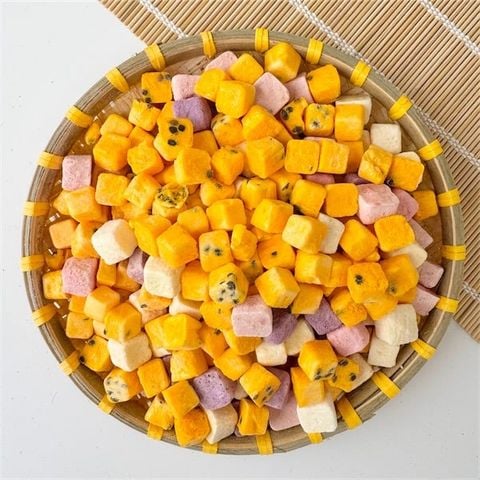 Sữa Chua mix Chanh Dây Sấy Thăng Hoa