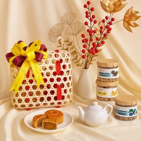 Quà Tết 2026 - Set quà Giỏ mây hộp vuông 4 món hũ tròn | Đặc sản Đà Lạt