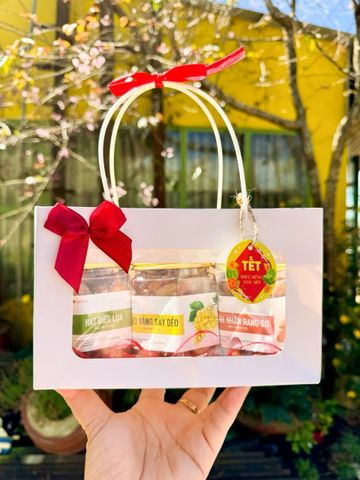 Quà Tết 2026 - Set Túi Quà trắng 3 món hũ vuông | Đặc sản Đà Lạt