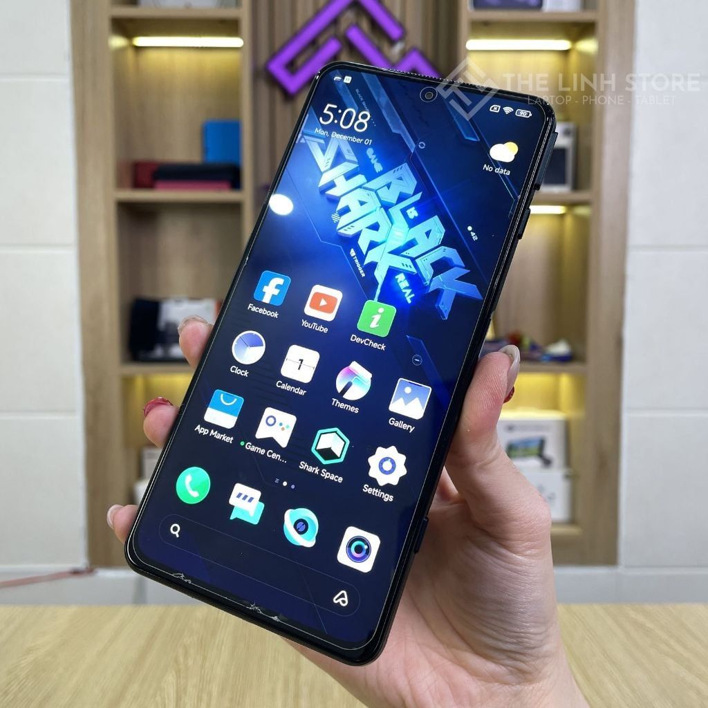 Điện thoại Xiaomi Black Shark 5 RS màn AMOLED 144Hz - Snapdragon 888+