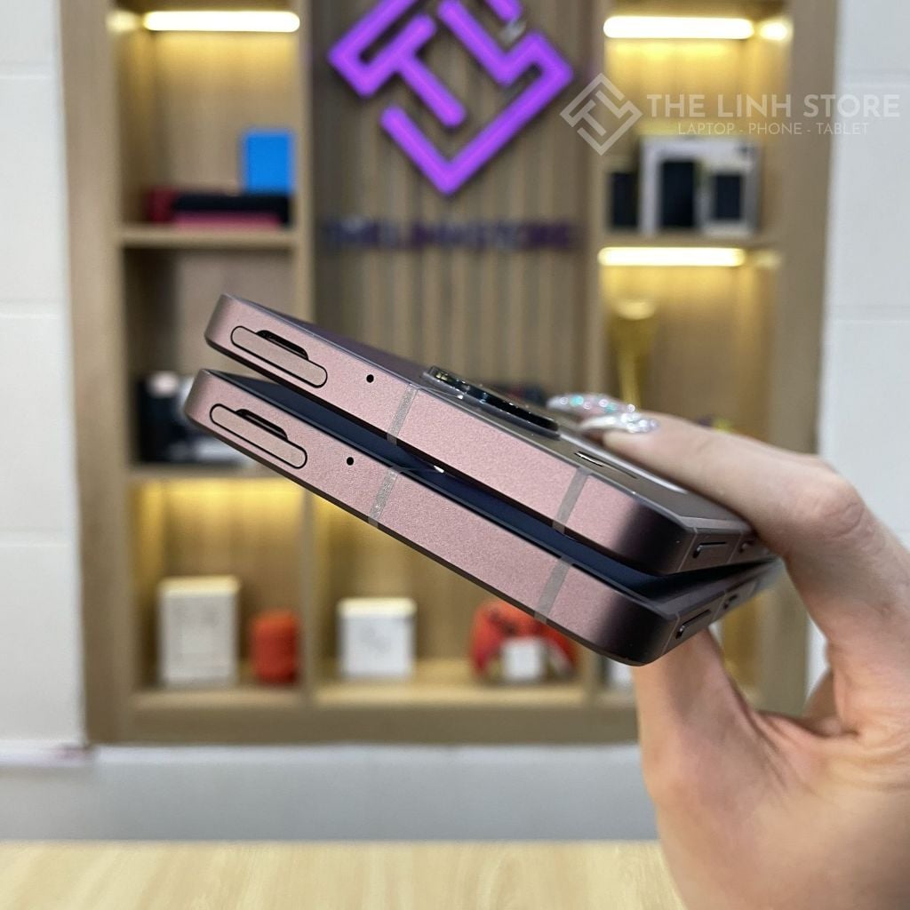 Điện thoại Sharp Aquos Sense 7 Plus màn IGZO OLED 120Hz - Snapdragon 695 5G