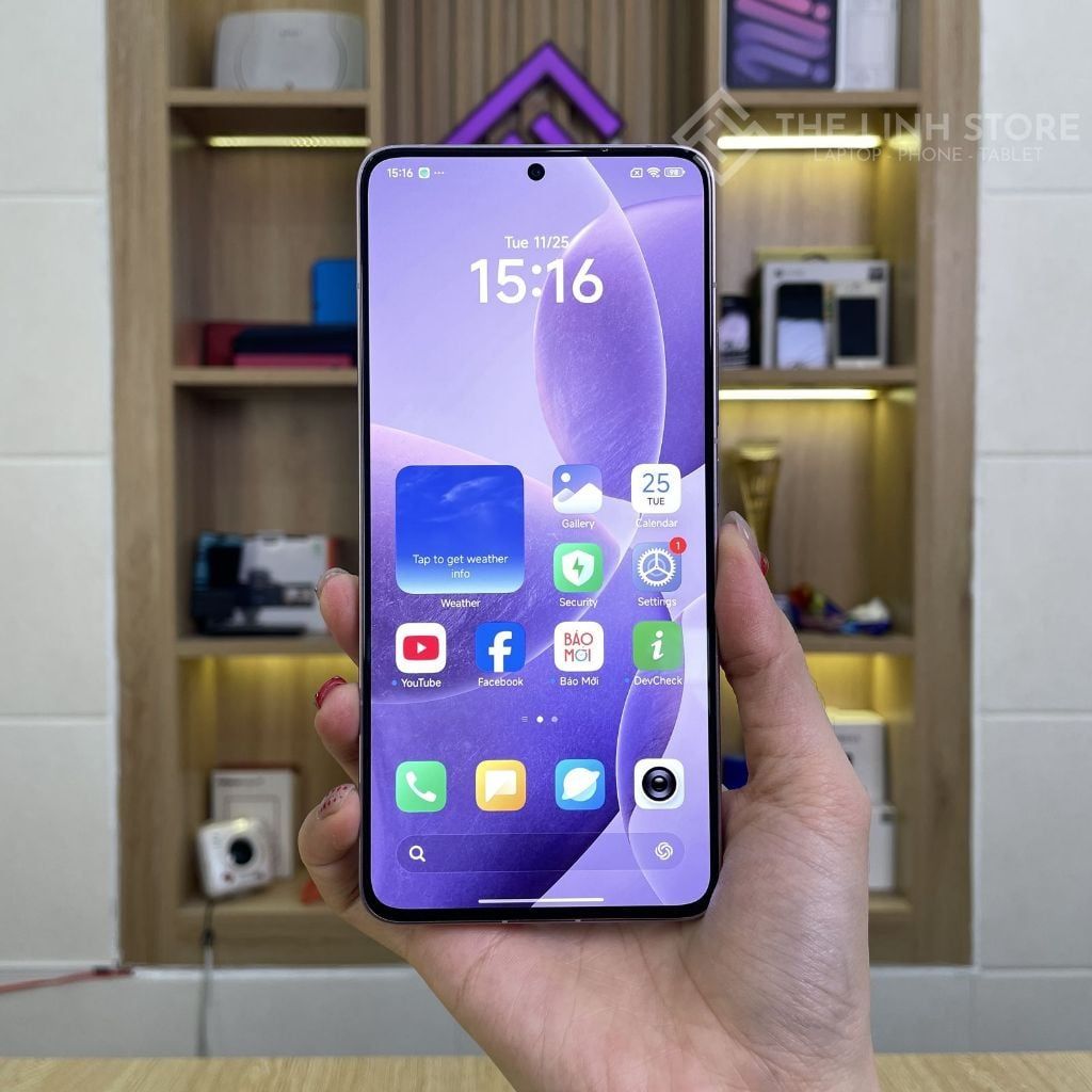 Điện thoại Xiaomi Redmi K70 - Snapdragon 8 Gen 2 màn OLED 120Hz