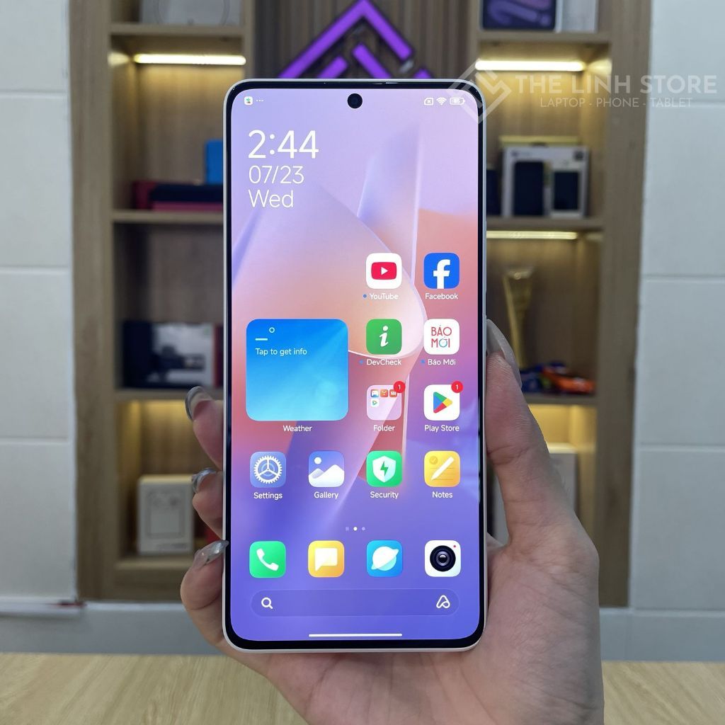 Điện thoại Xiaomi Redmi Note 13 Pro 5G - Snapdragon 7s Gen 2