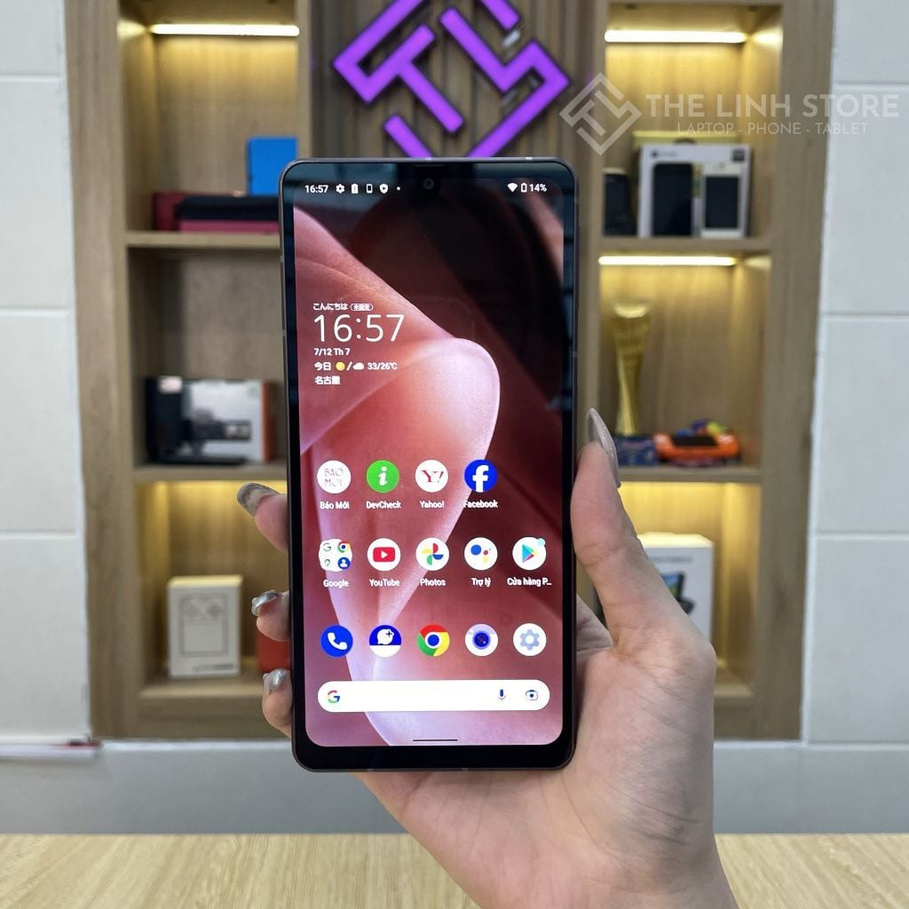 Điện thoại Sharp Aquos Sense 7 Plus màn IGZO OLED 120Hz - Snapdragon 695 5G