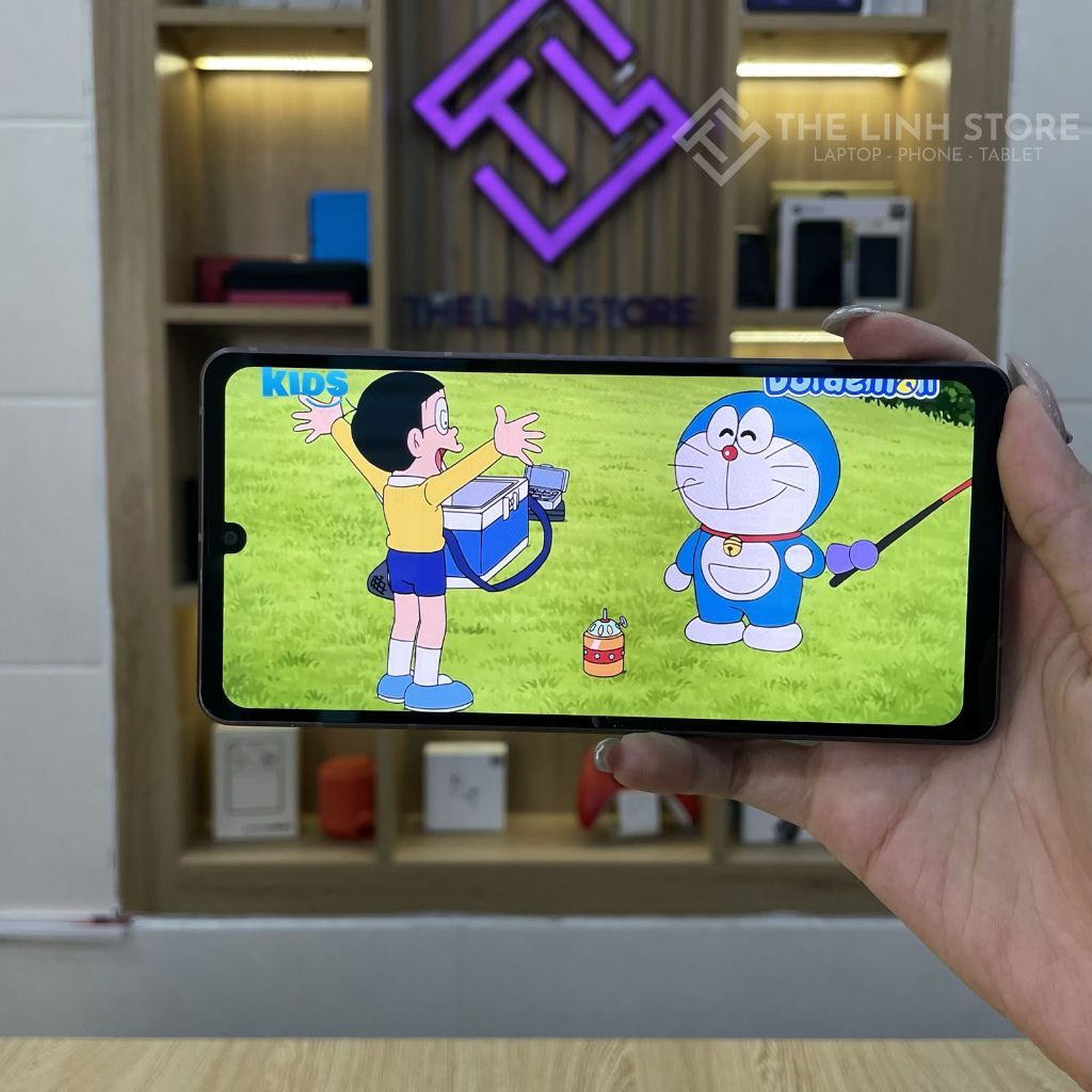 Điện thoại Sharp Aquos Sense 7 Plus màn IGZO OLED 120Hz - Snapdragon 695 5G