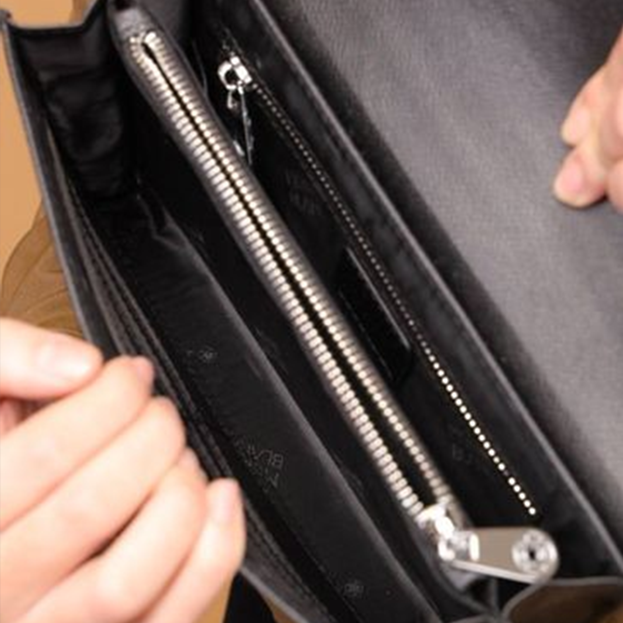 VKS58 Ví Khóa Số, Ví Nam Cầm tay, Clutch Cầm Tay Nam Da Bò Mont Blanc