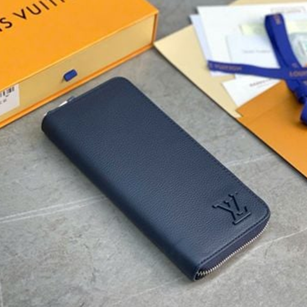 VD08 Ví Dài Khóa Louis Vuitton