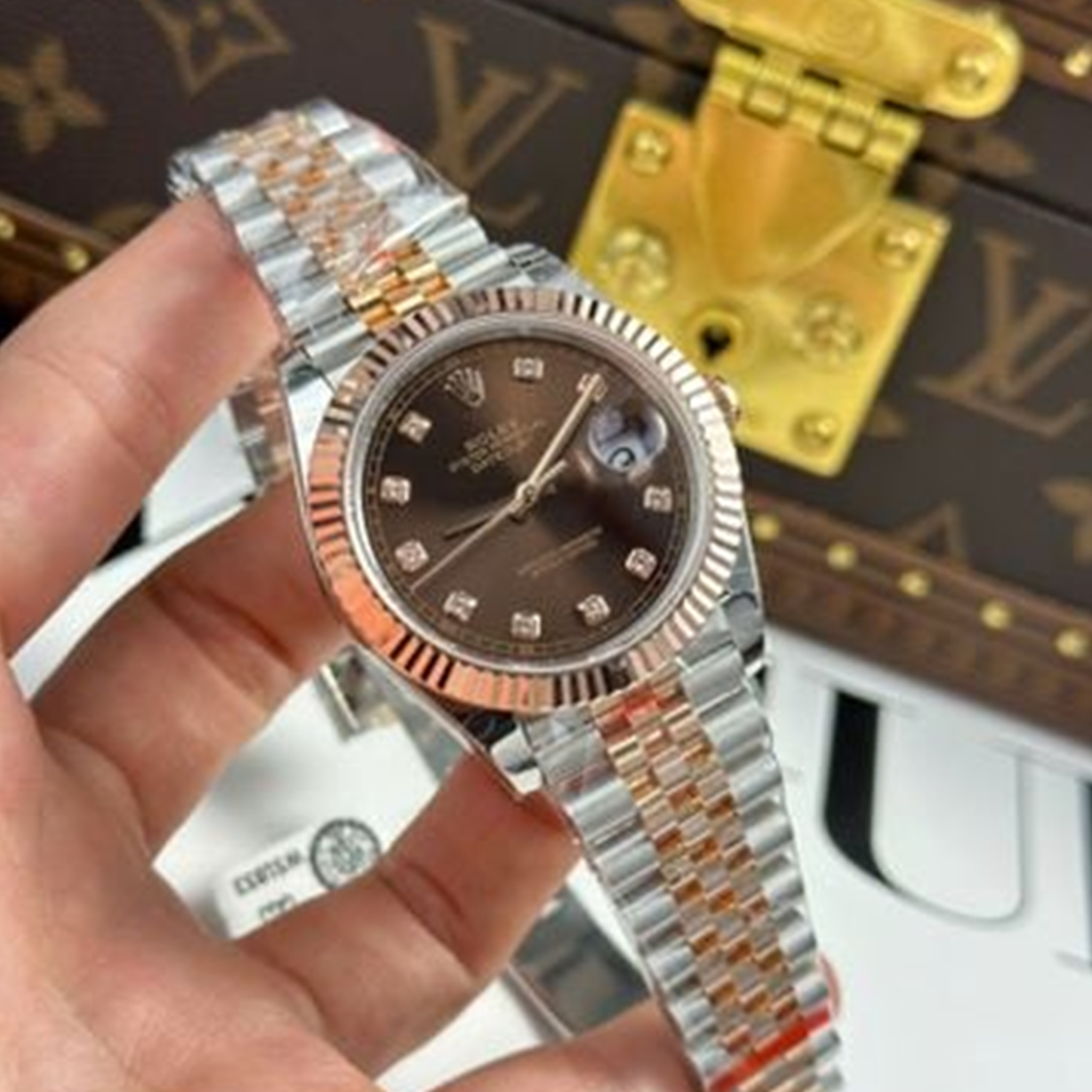 Rolex DateJust 126331 1:1 GM Factory Bọc Vàng Thật Mặt Chocolate Cọc Kim 41mm