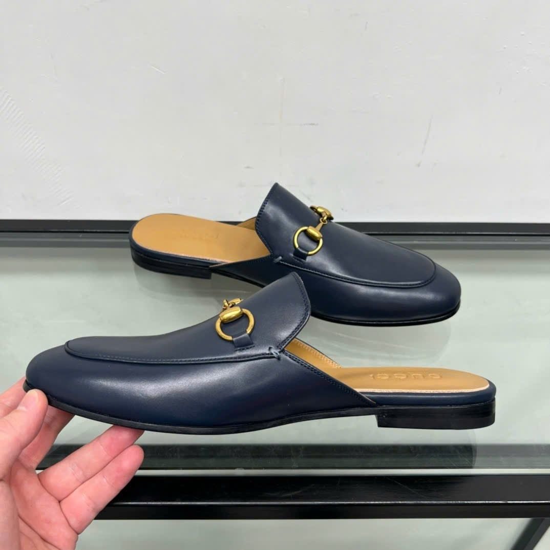 Slippers, Sục da Gucci Princetown xanh Hải Quân