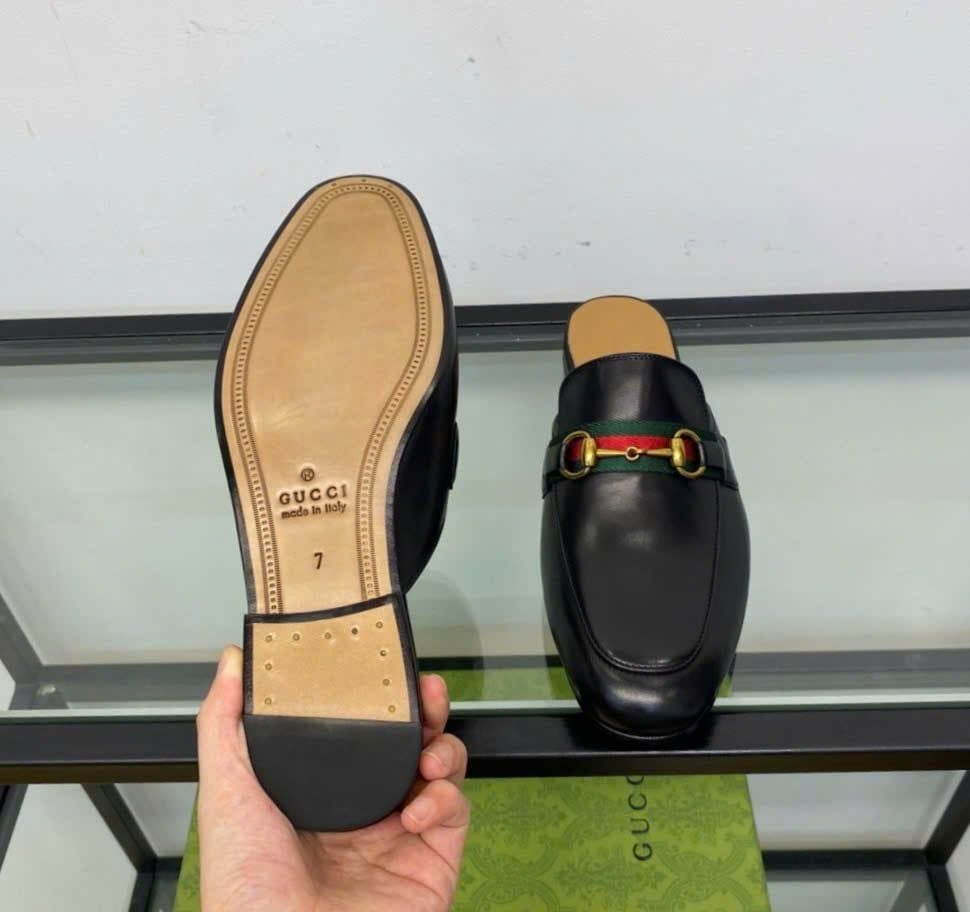 Slippers, Sục da Gucci Princetown