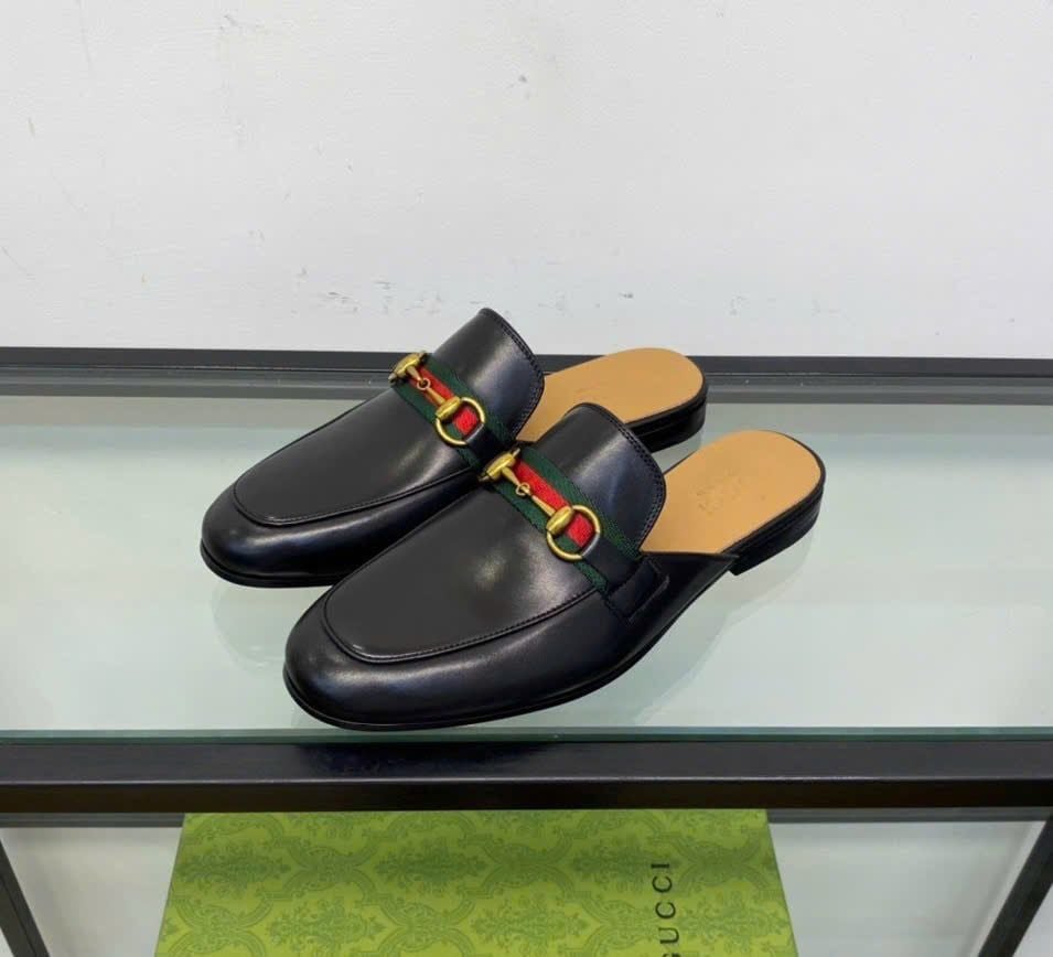 Slippers, Sục da Gucci Princetown