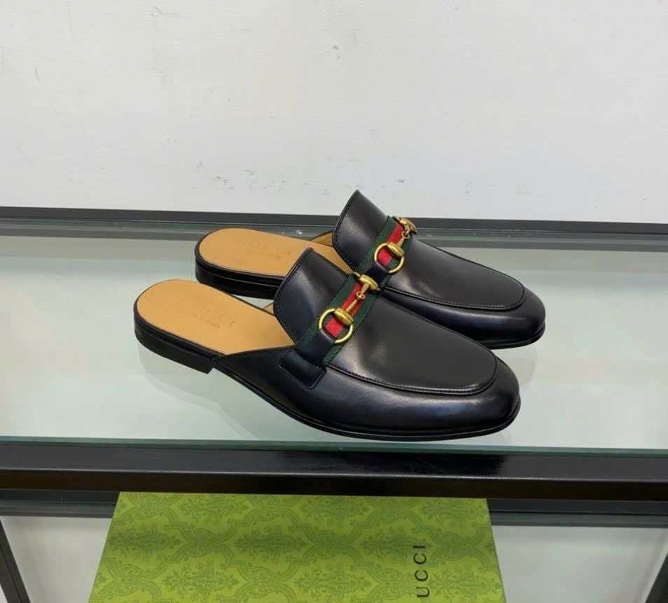 Slippers, Sục da Gucci Princetown