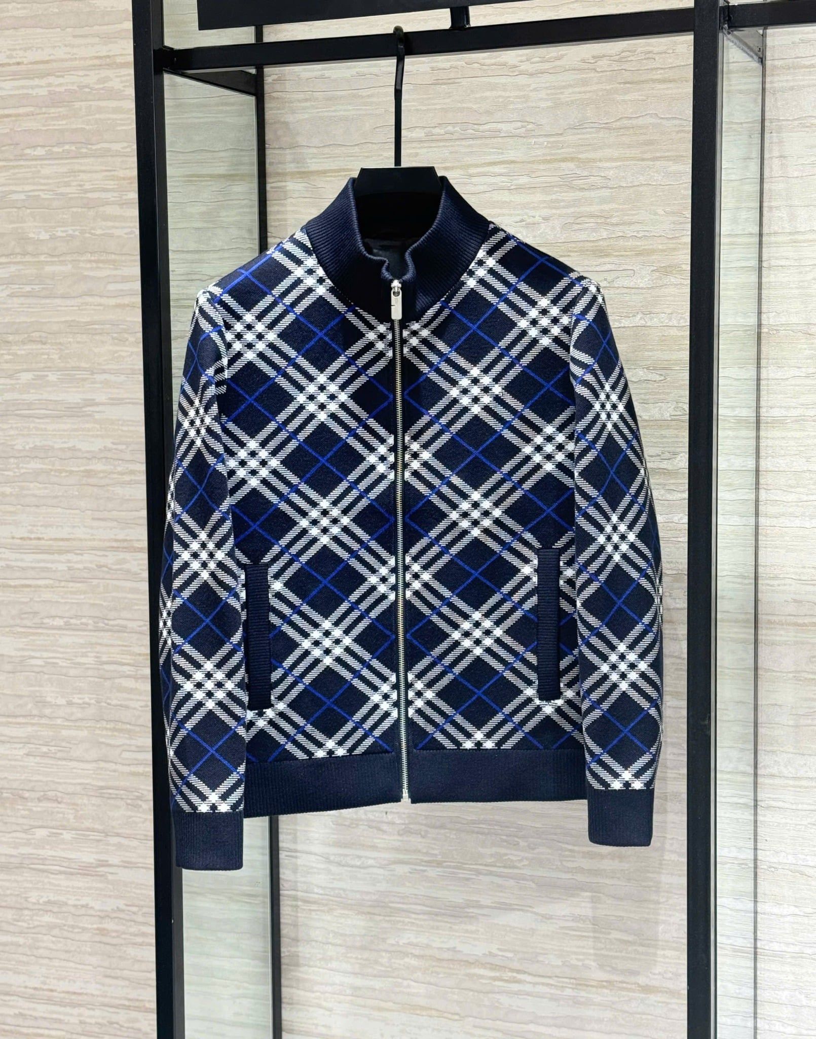 Áo khoác len Cardigan họa tiết kẻ caro Burberry xanh