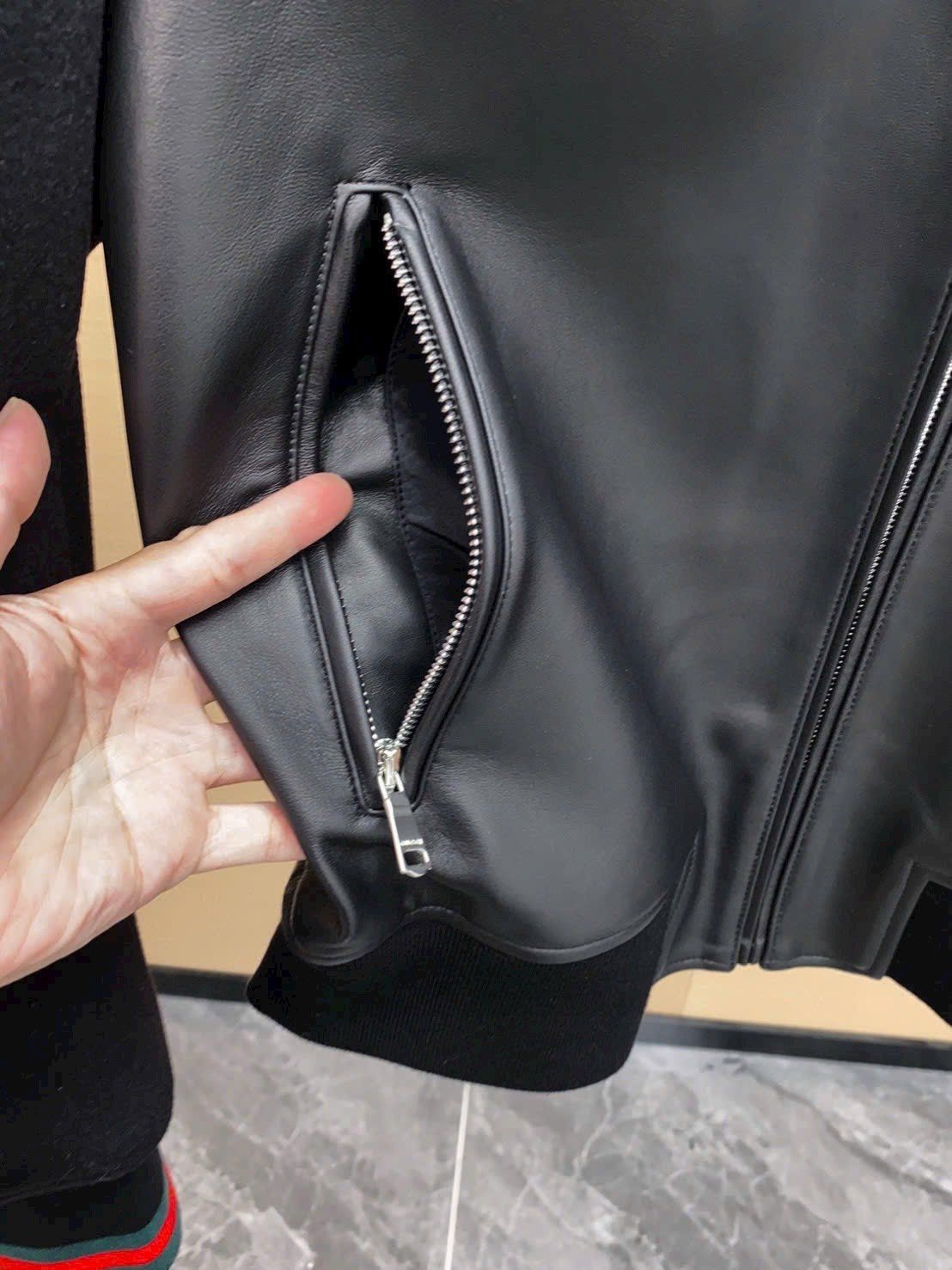 Áo khoác bomber Gucci da Nappa và vải dệt kim