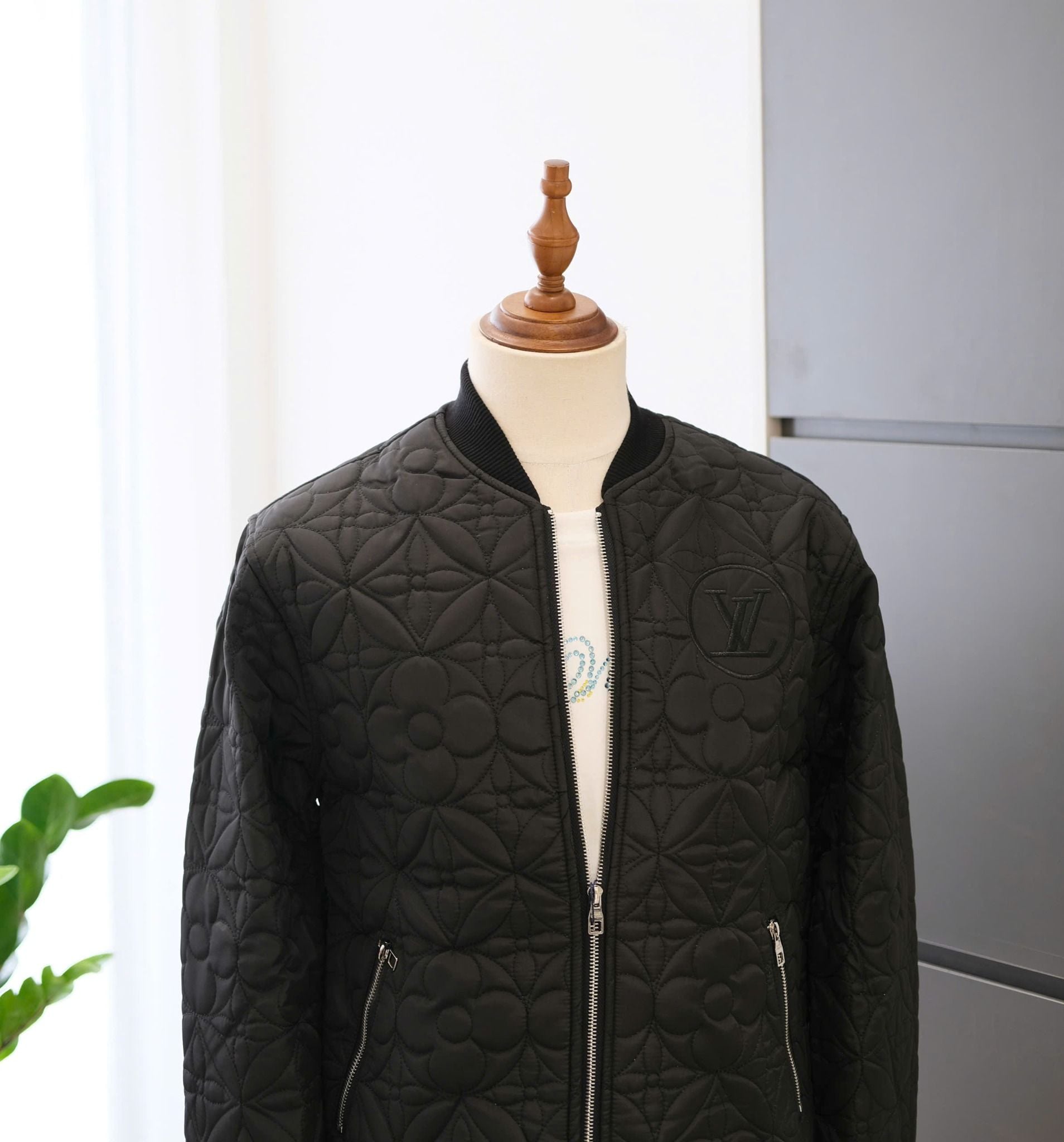 Áo Khoác Bomber Louis Vuitton