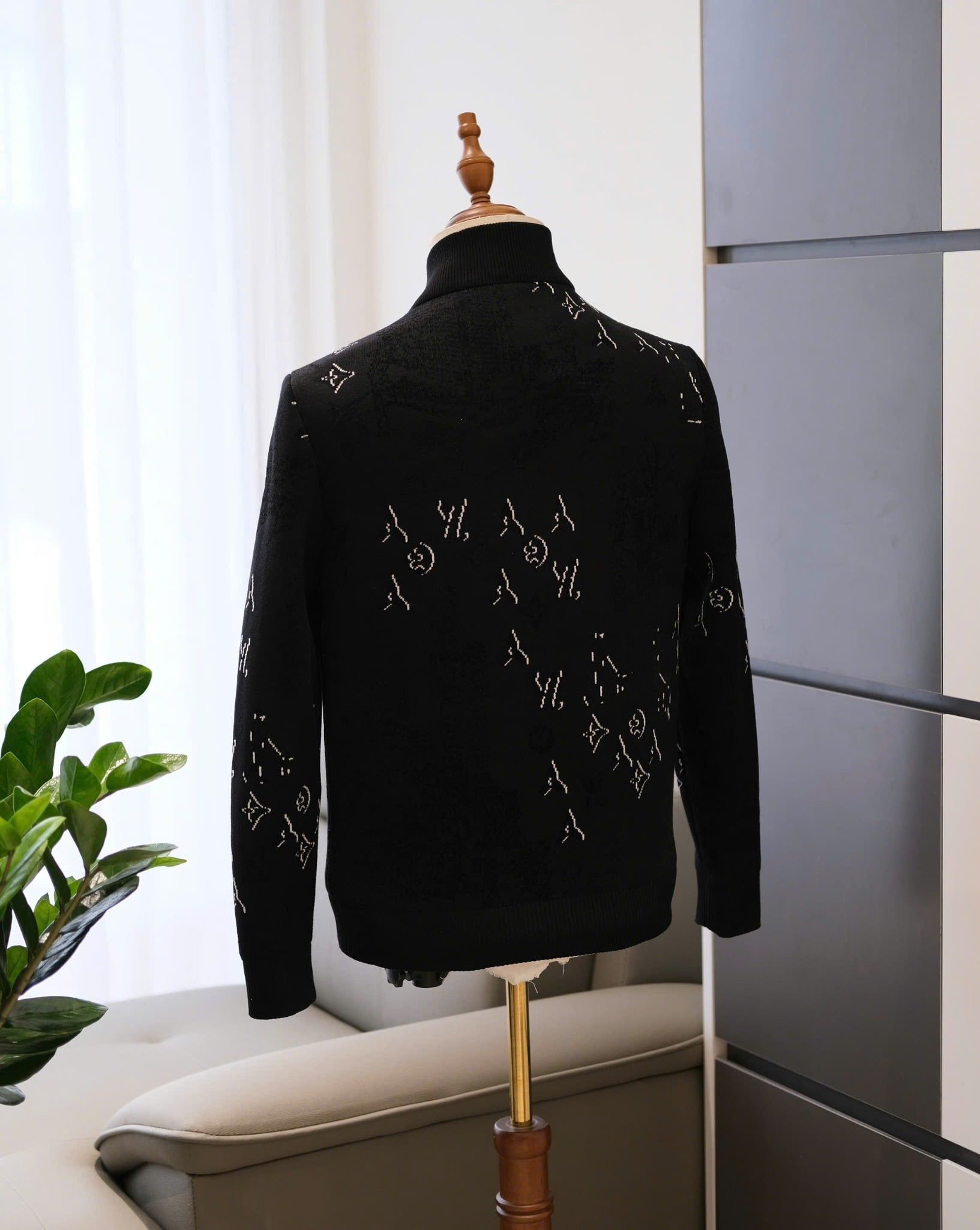 Áo khoác Len LV Họa Tiết Monogram Cao Cấp