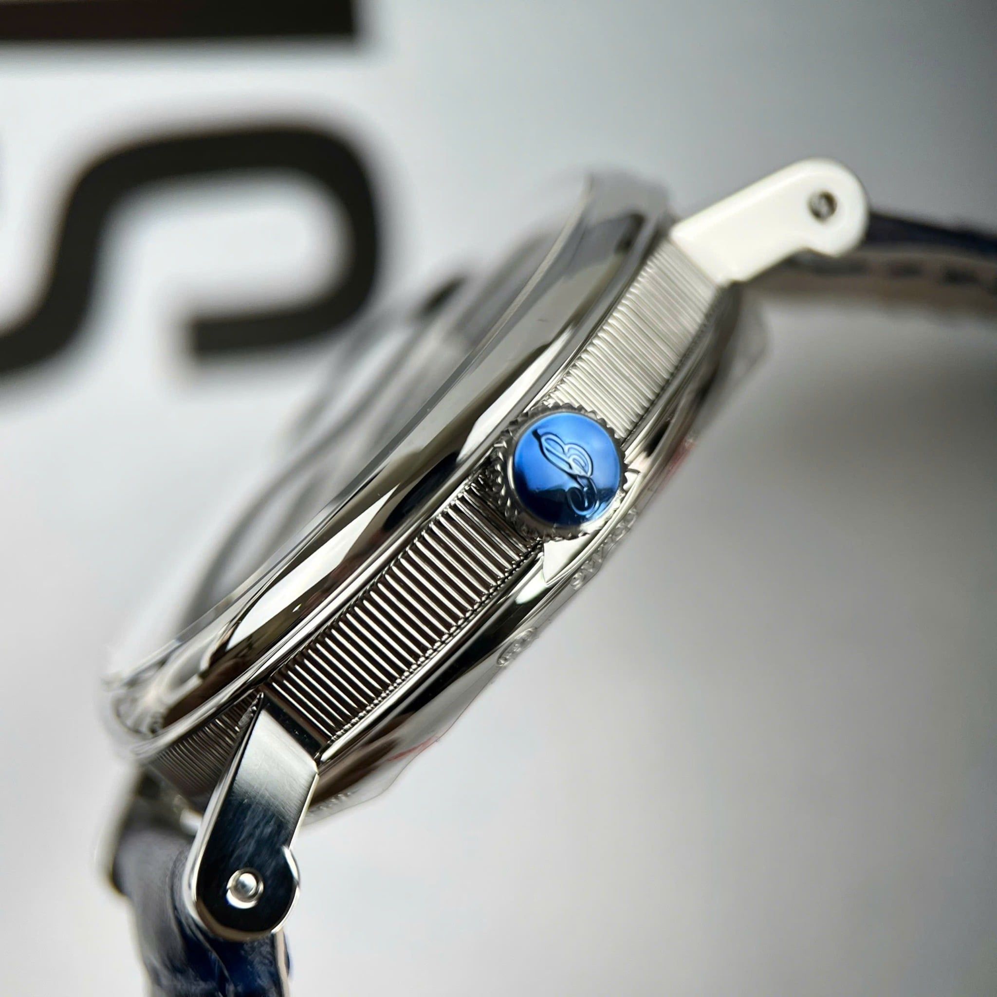 Đồng hồ Breguet Tradition 7097BB/GY/9WU