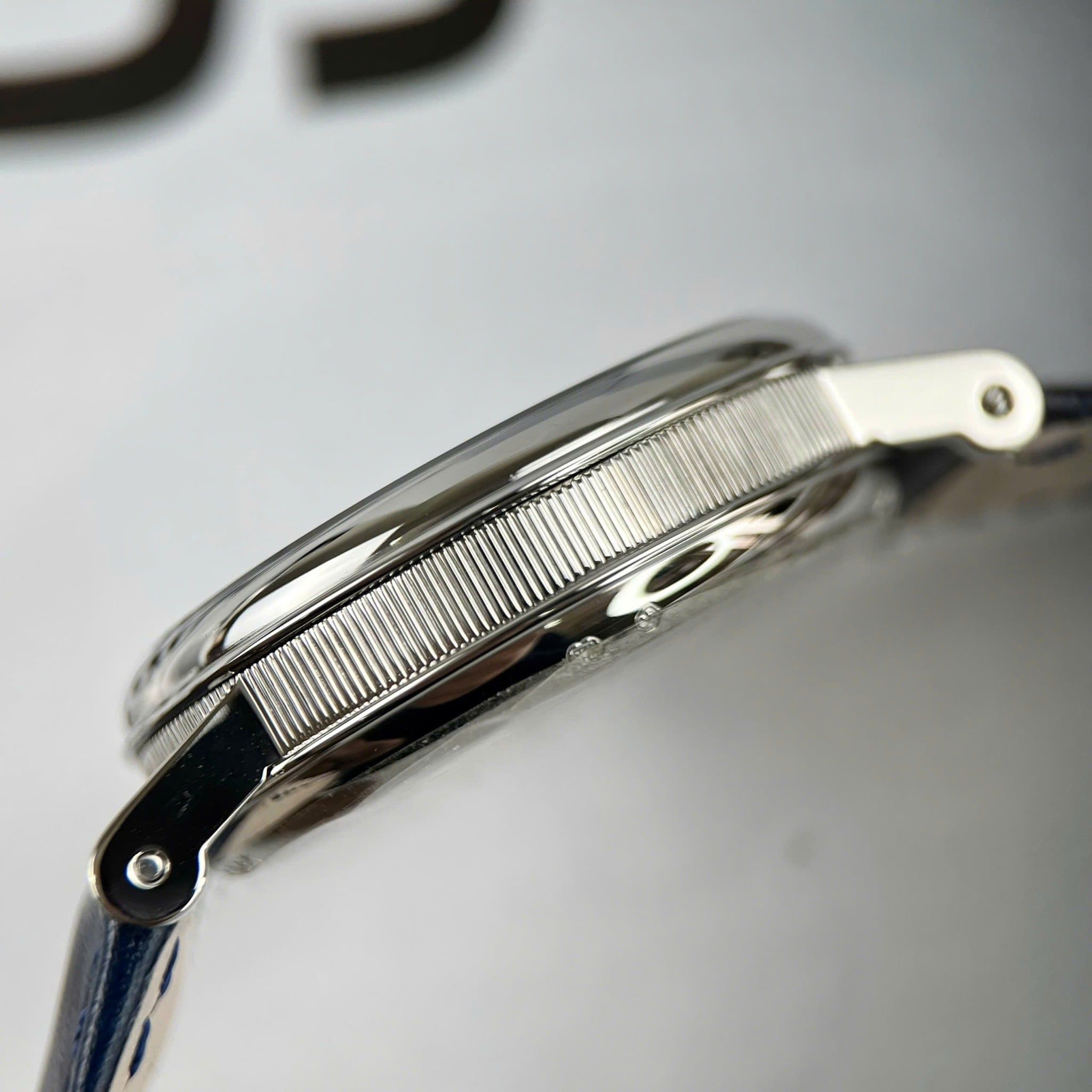 Đồng hồ Breguet Tradition 7097BB/GY/9WU