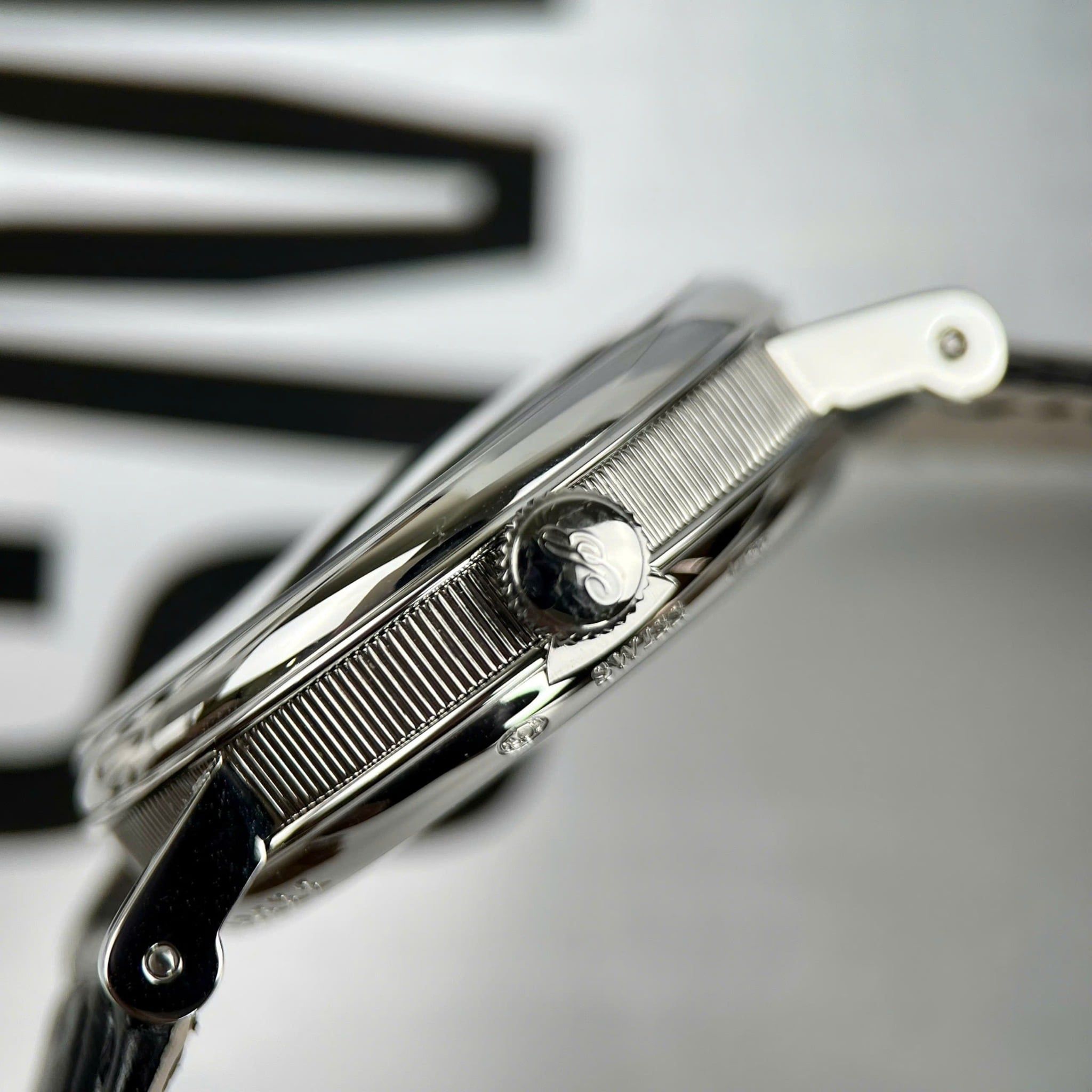 Đồng hồ Breguet Tradition 7097BB/GY/9WU