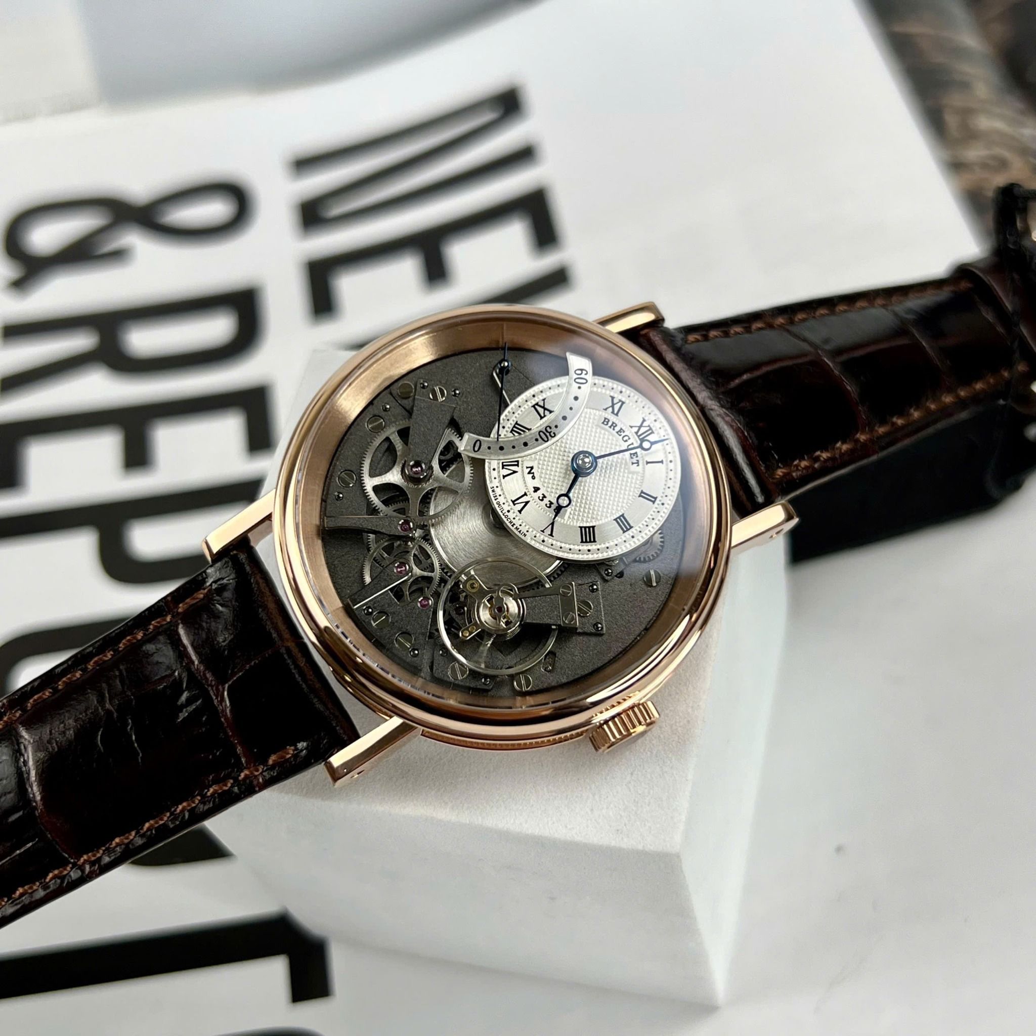 Đồng hồ Breguet Tradition 7097BB/GY/9WU