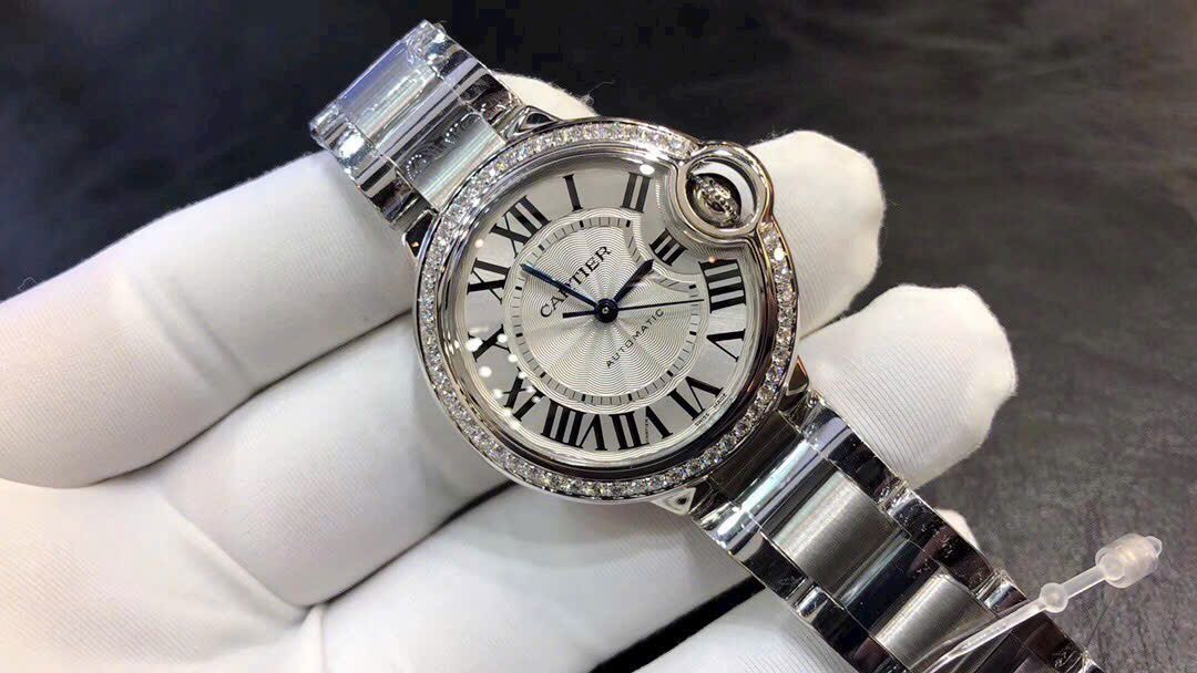 Đồng hồ Cặp đôi Cartier Ballon Bleu Chế tác bản vành bezel Kim cương