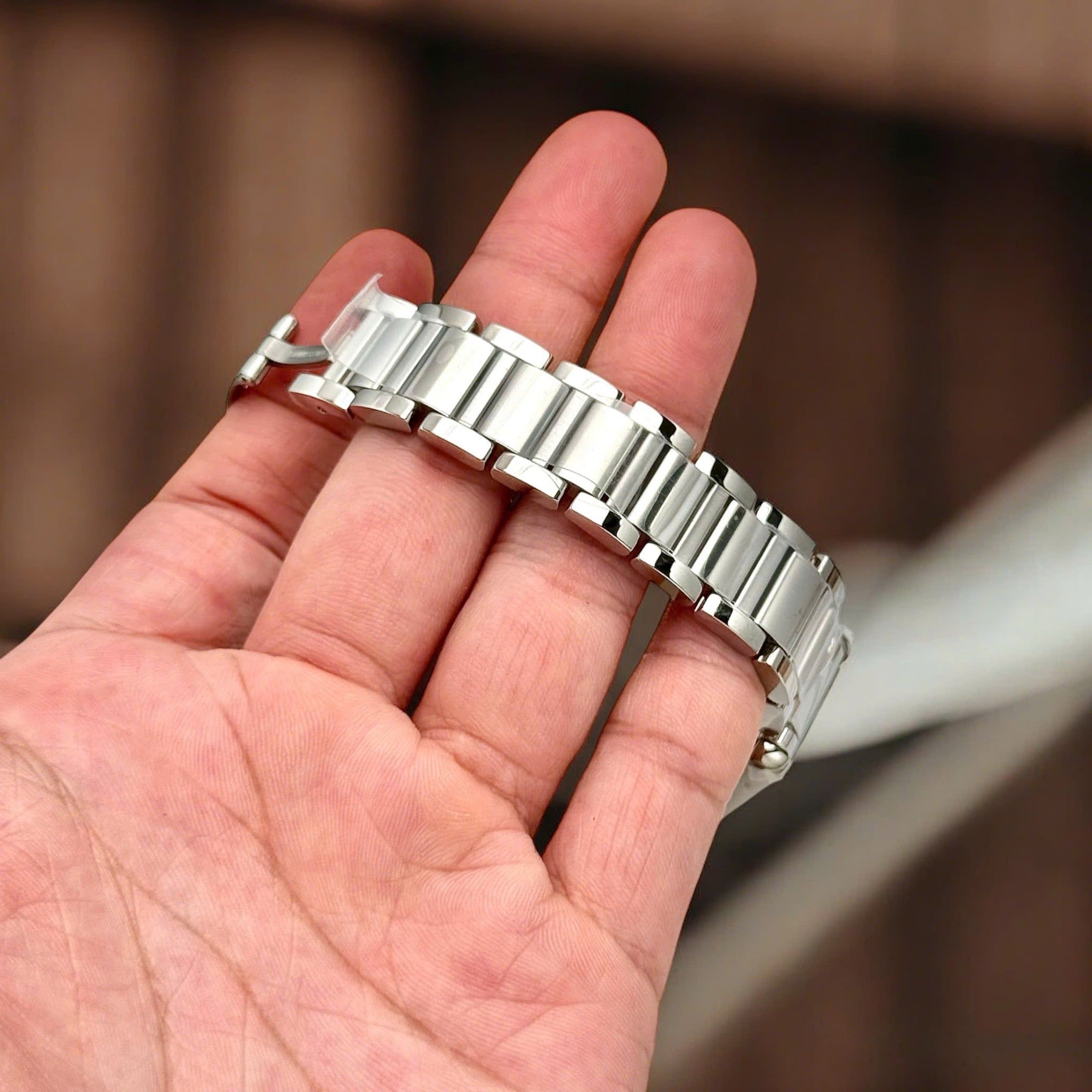 Đồng hồ Cặp đôi Cartier Tank Must WSTA0051 Watch dây Thép 29.5mm x 22mm