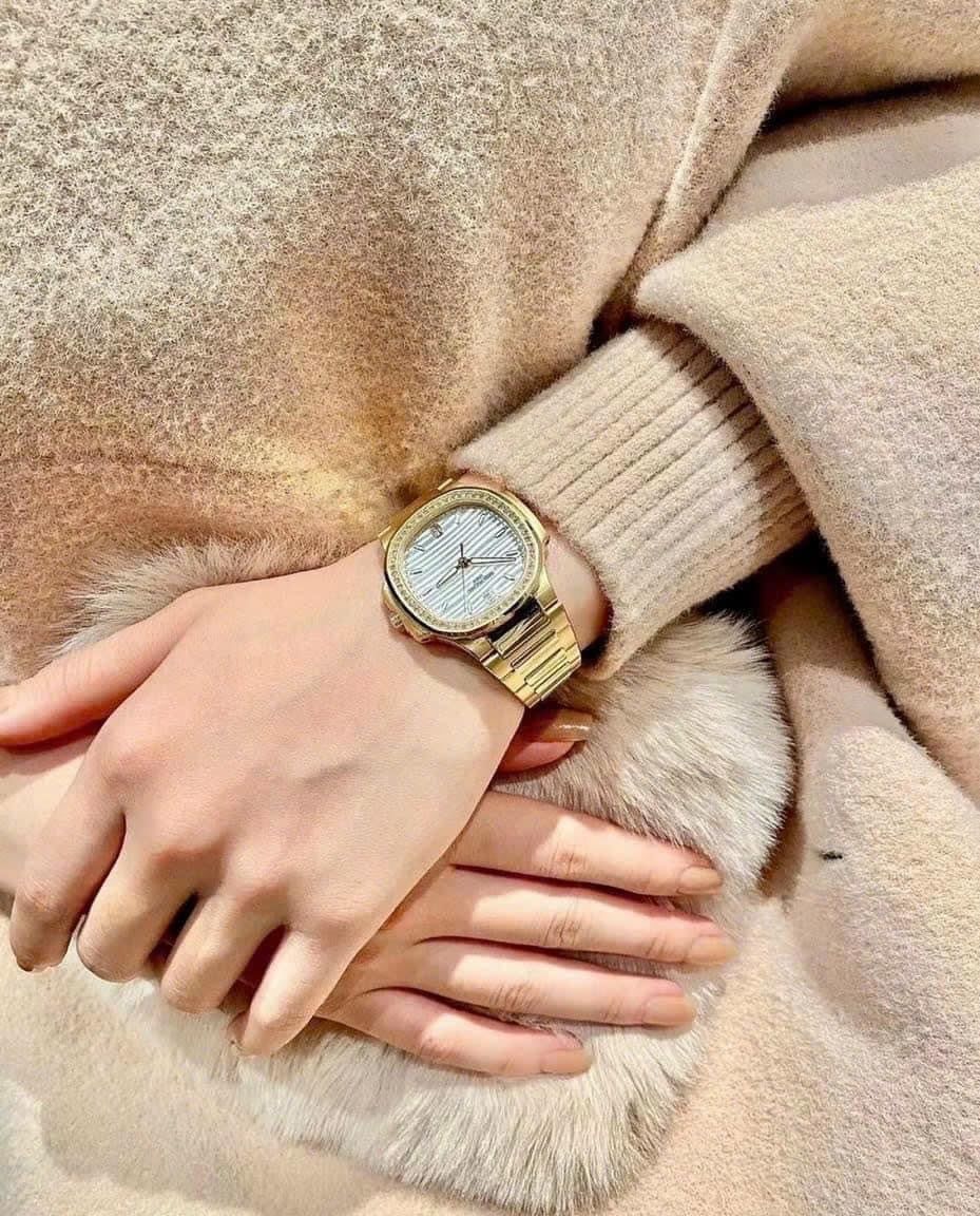 Đồng hồ Cặp đôi Patek Philippe Nautilus 5712 / 7118