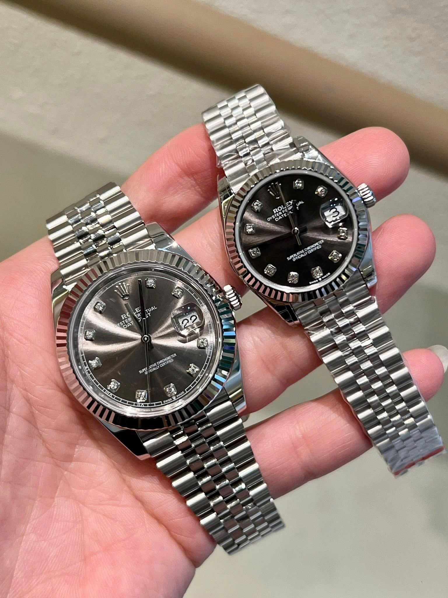 Cặp Đồng hồ Rolex Datejust và Lady-Datejust dark gray dial