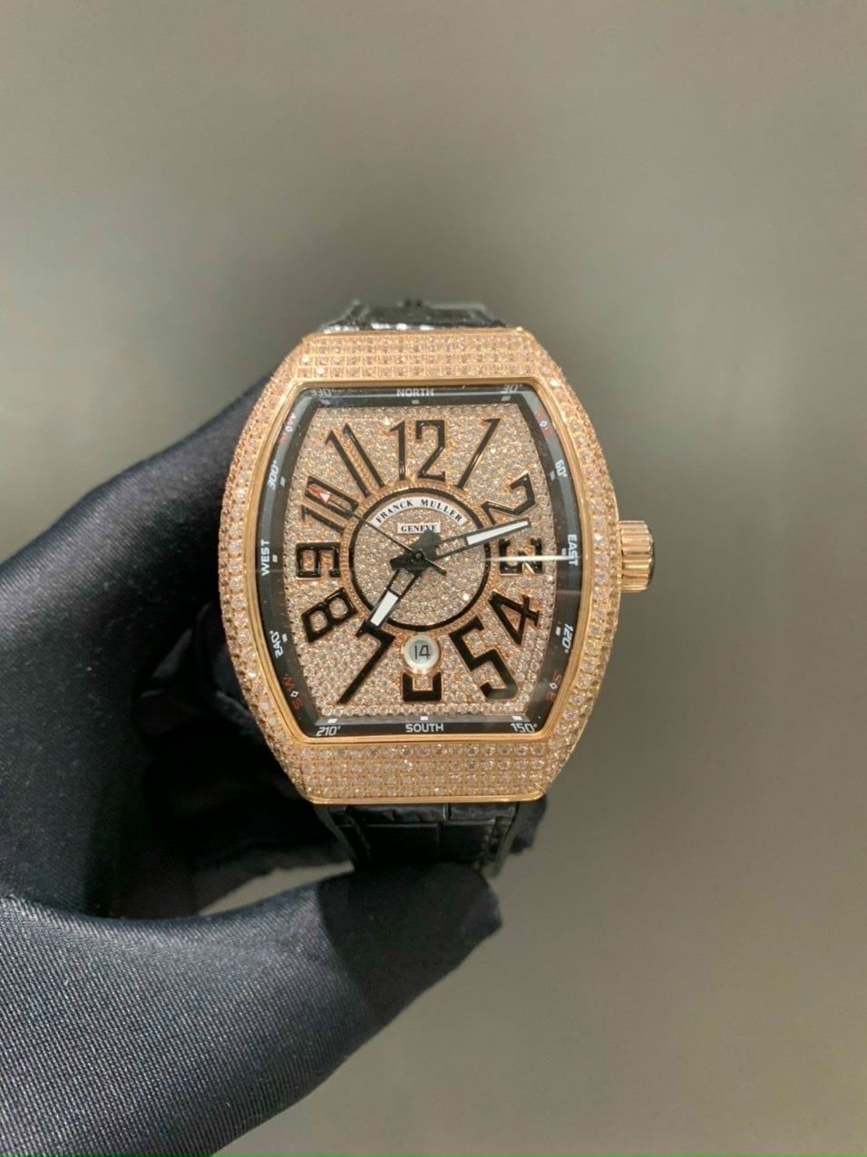 Franck Muller Vanguard Rose Gold Pave Diamonds V41 Lên Kim Cương