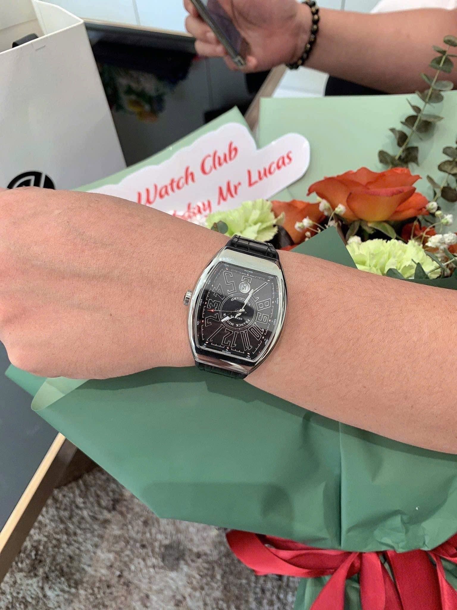 Đồng hồ Franck Muller V45