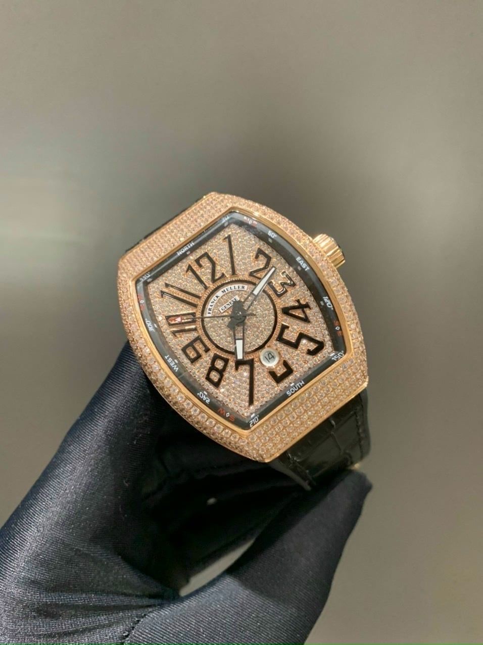 Franck Muller Vanguard Rose Gold Pave Diamonds V41 Lên Kim Cương