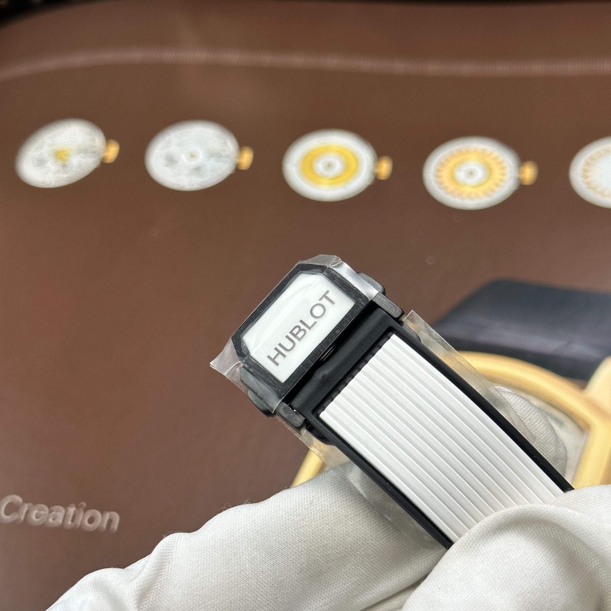 Đồng hồ Hublot Big Bang Unico White Ceramic 421.HX.1170.RX