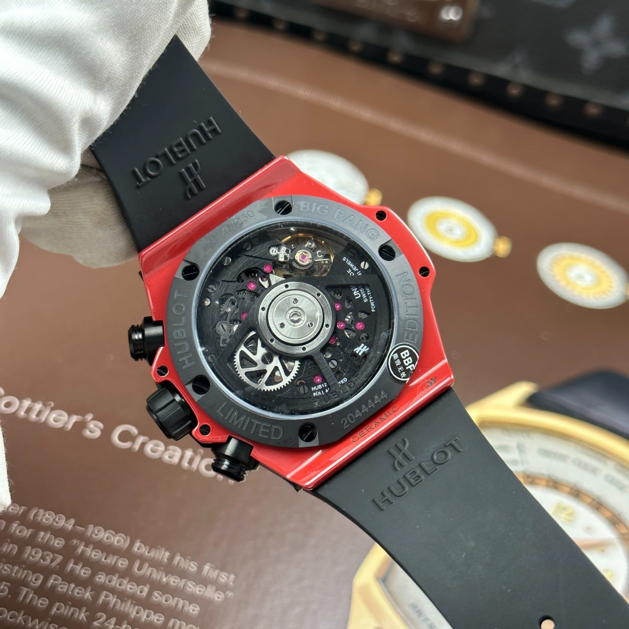 Đồng hồ Hublot Big Bang Unico Red Ceramic 421.HX.1170.RX